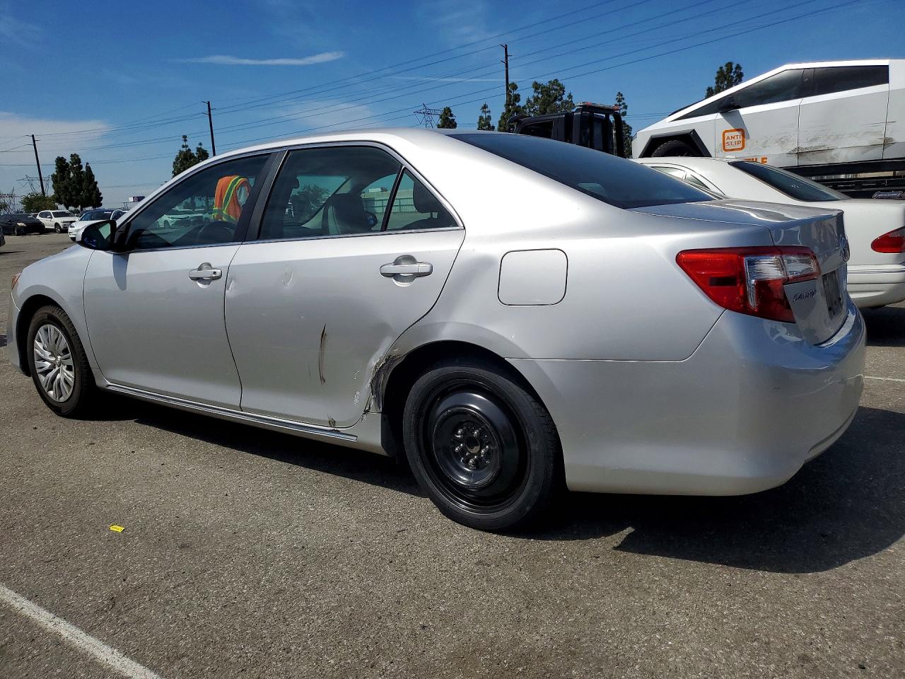 2014 TOYOTA CAMRY