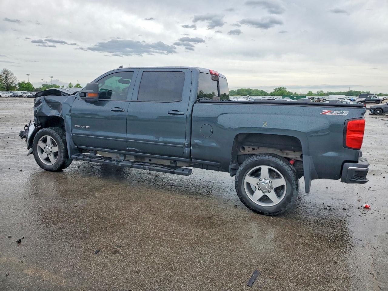 2017 CHEVROLET SILVERADO