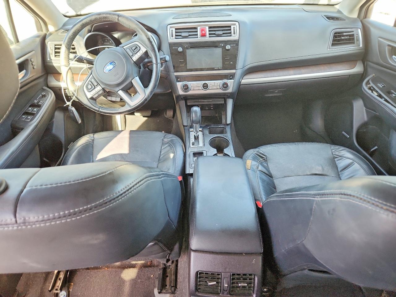2017 SUBARU OUTBACK