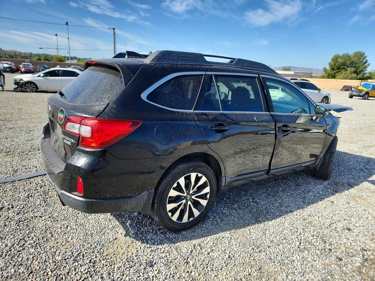 2017 SUBARU OUTBACK