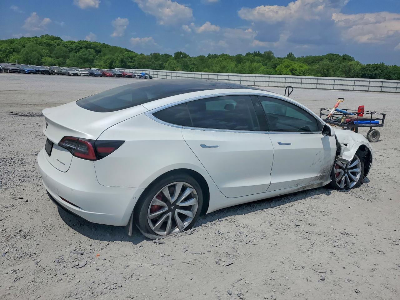 2020 TESLA MODEL 3
