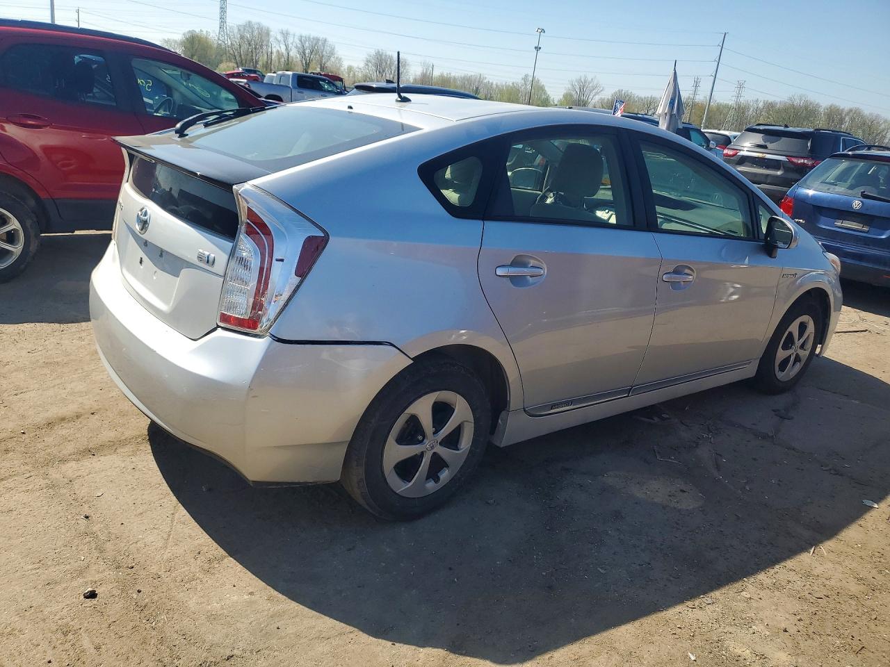2013 TOYOTA PRIUS