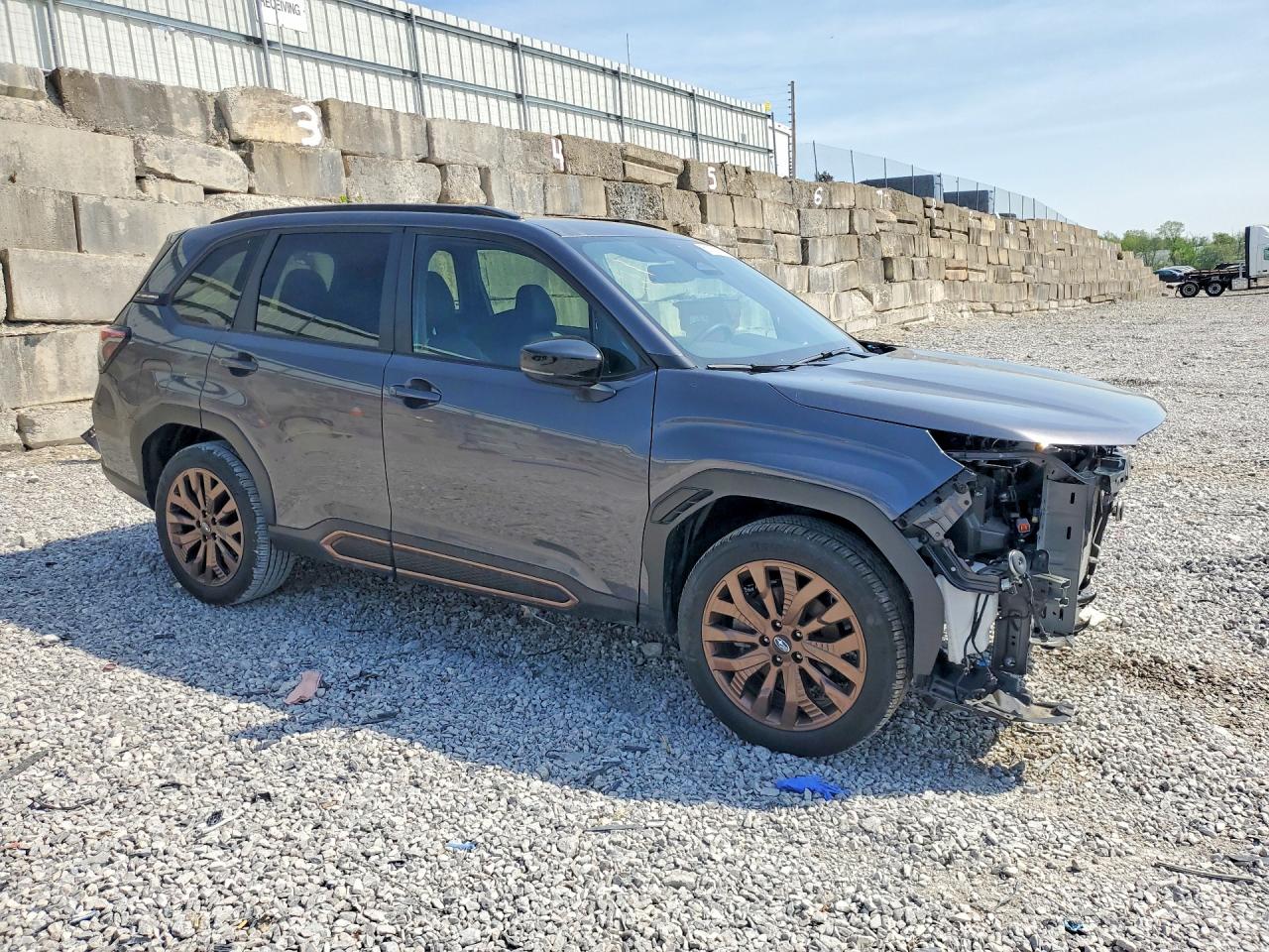 2025 SUBARU FORESTER
