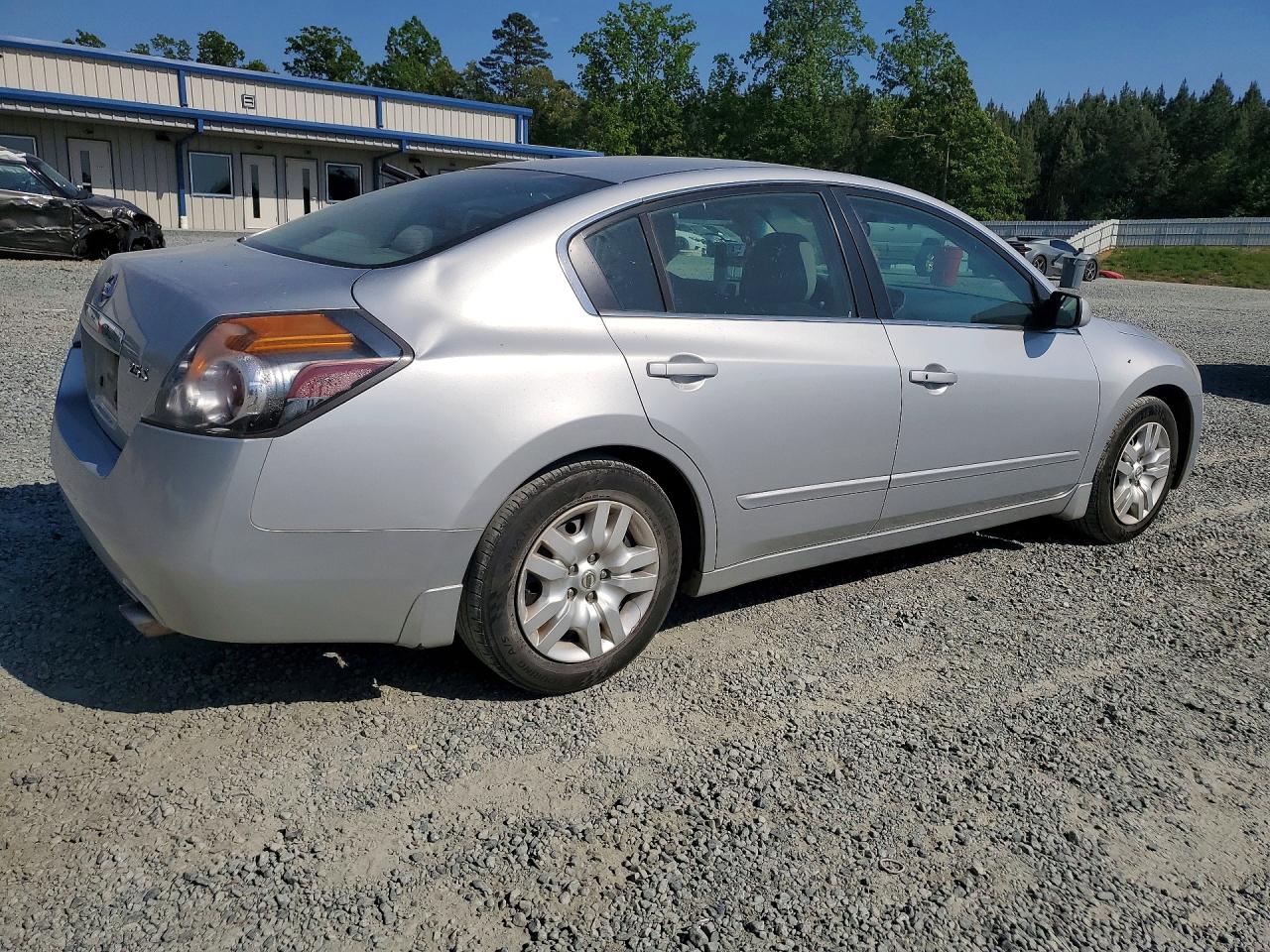 2009 NISSAN ALTIMA