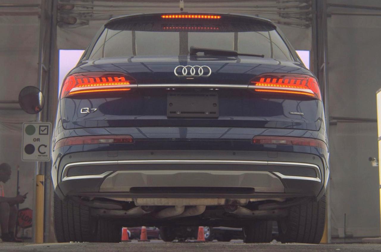 2022 AUDI Q7