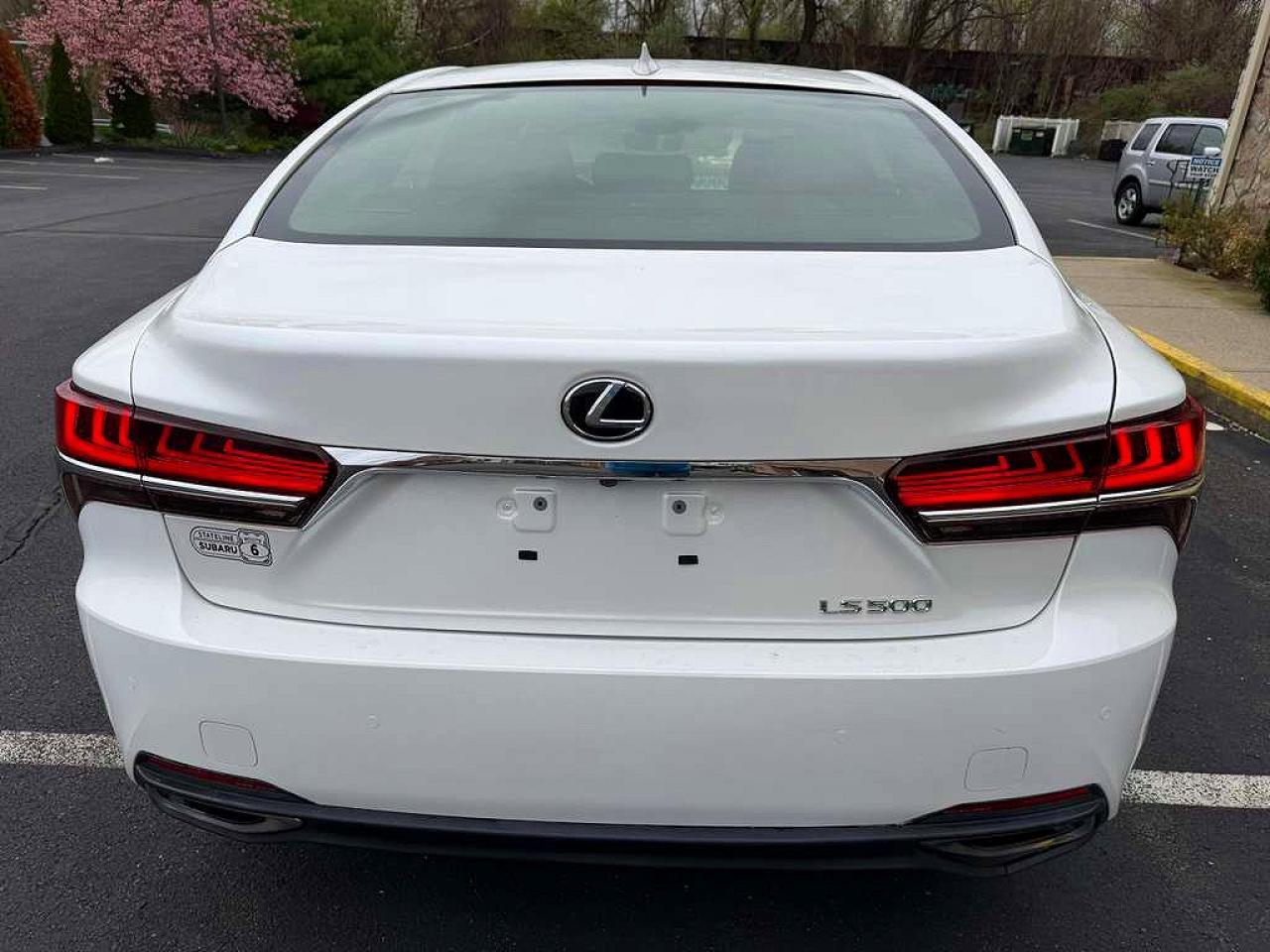 2021 LEXUS LS500