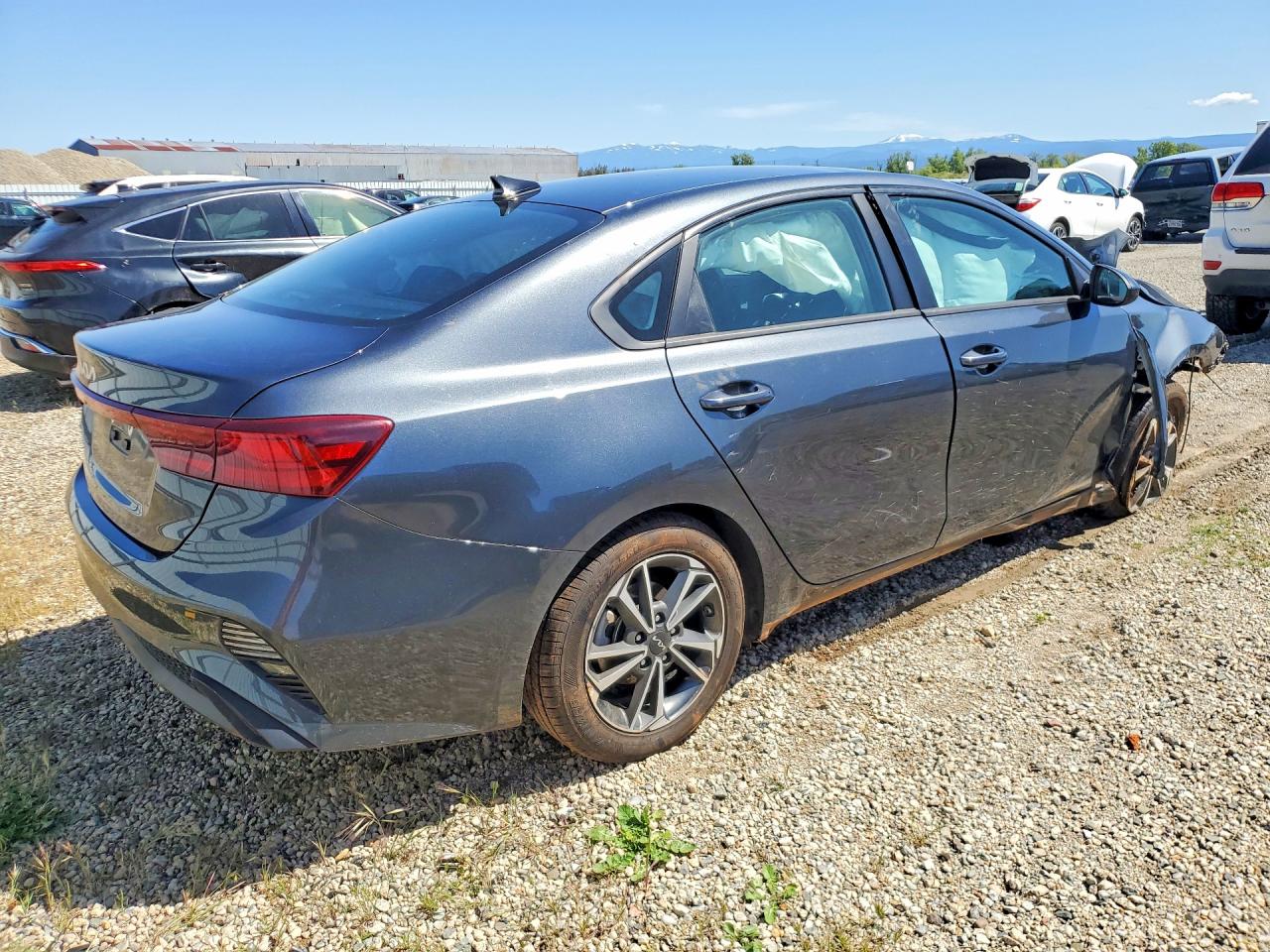 2023 KIA FORTE