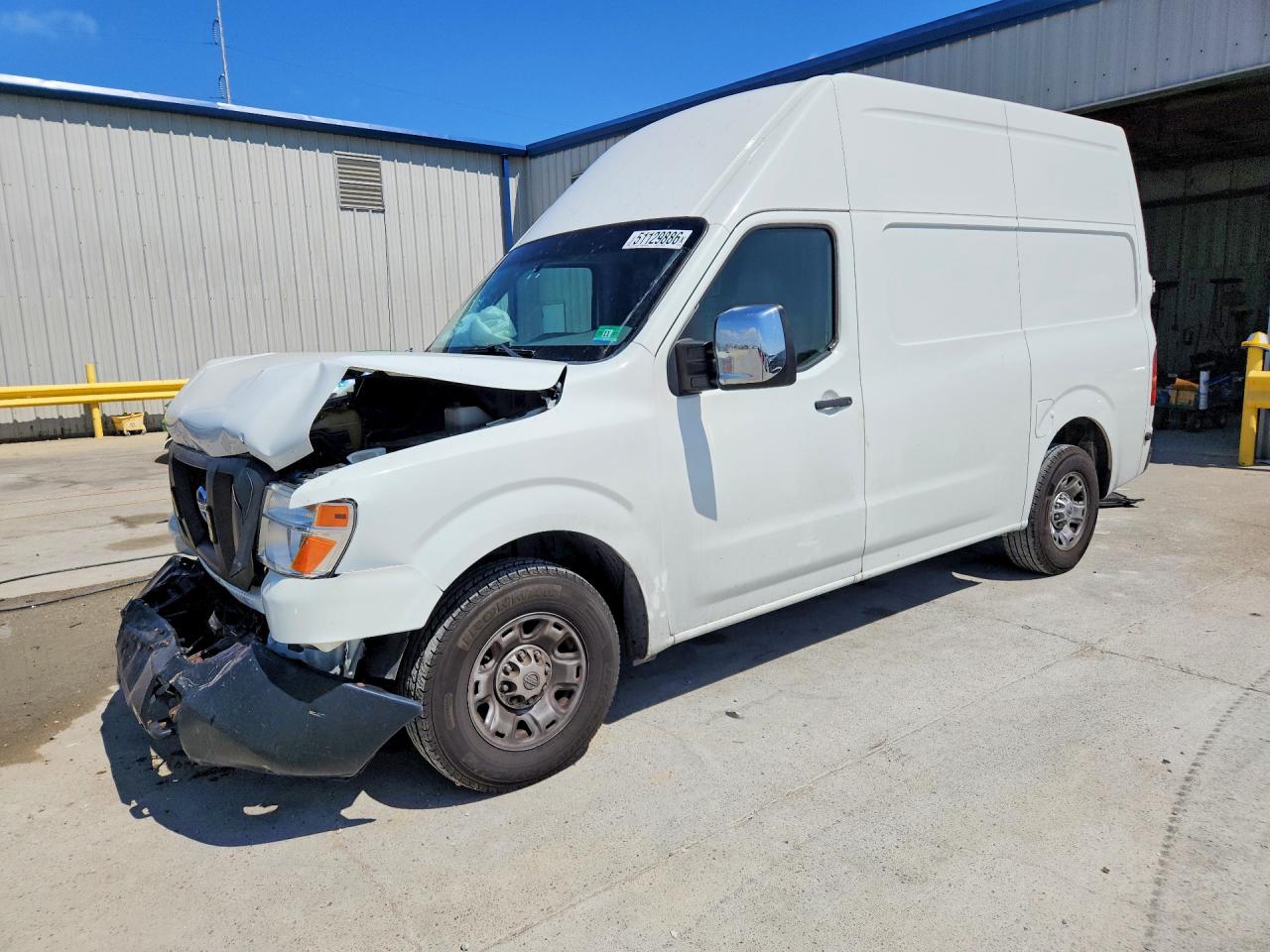 2016 NISSAN NV