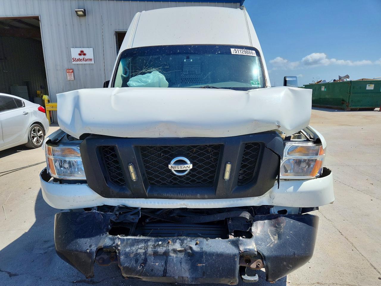 2016 NISSAN NV