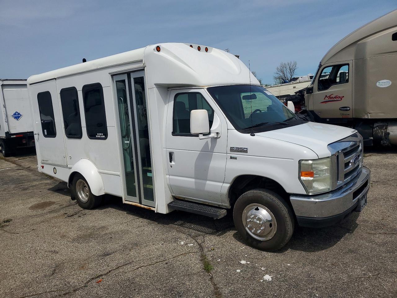 2014 FORD ECONOLINE