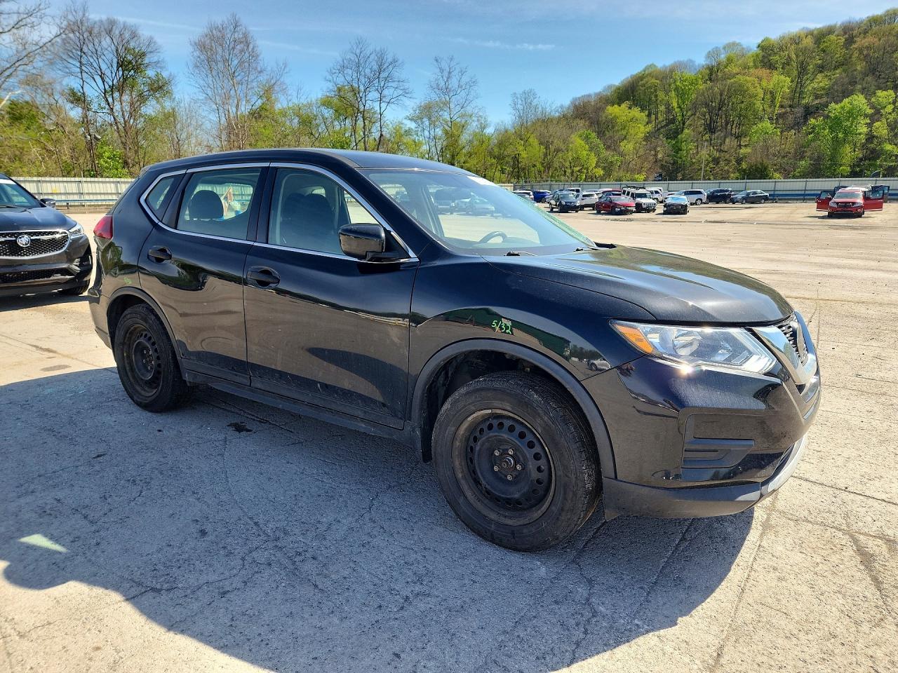 2018 NISSAN ROGUE