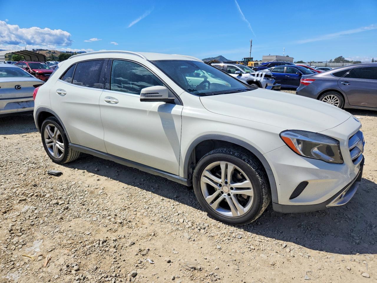 2017 MERCEDES-BENZ GLA-CLASS