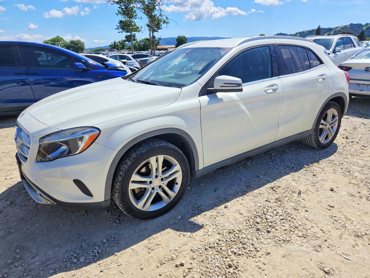 2017 MERCEDES-BENZ GLA-CLASS
