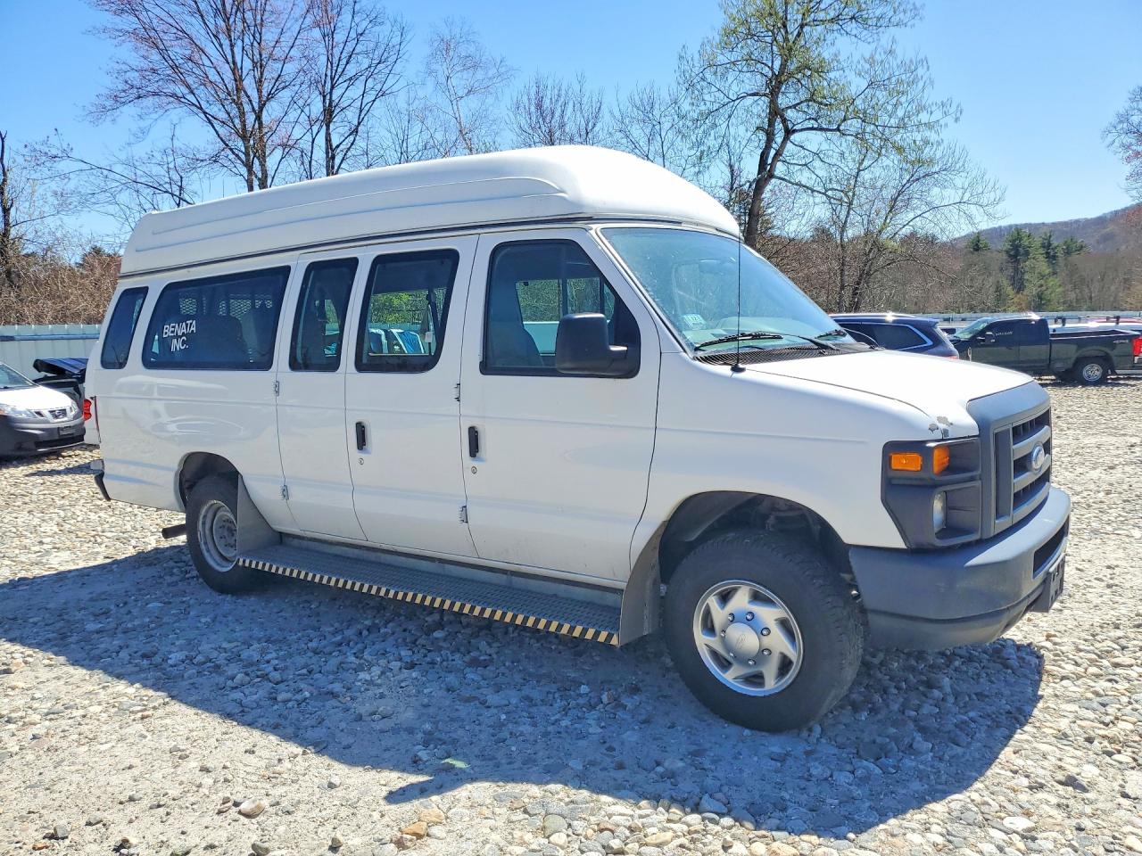 2013 FORD ECONOLINE