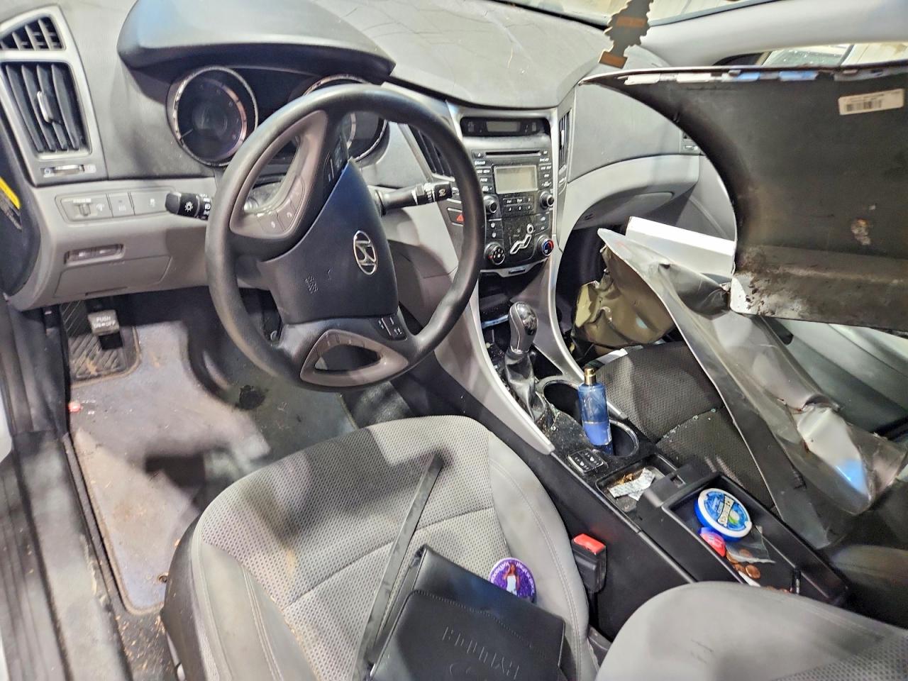 2013 HYUNDAI SONATA