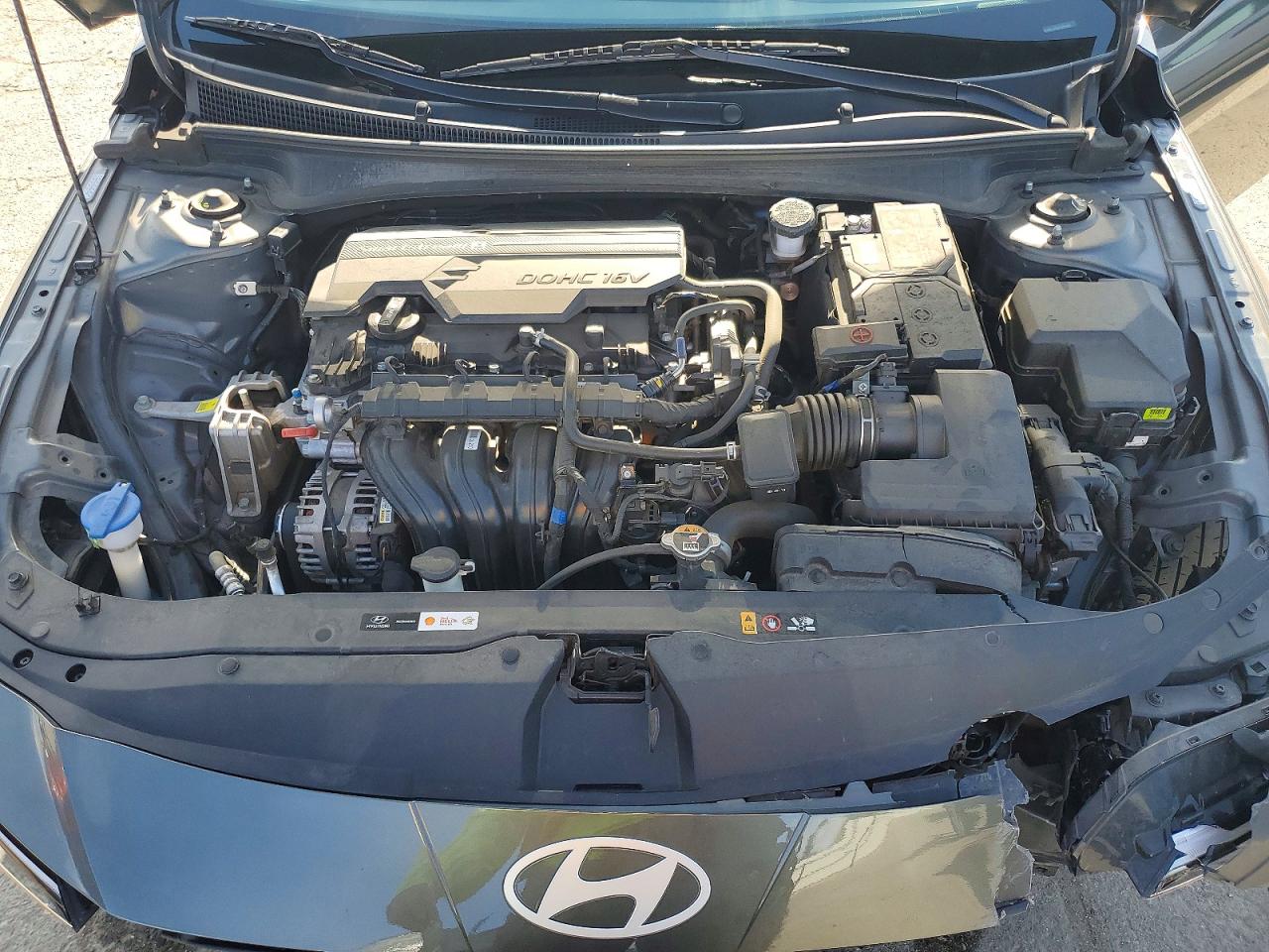 2024 HYUNDAI ELANTRA