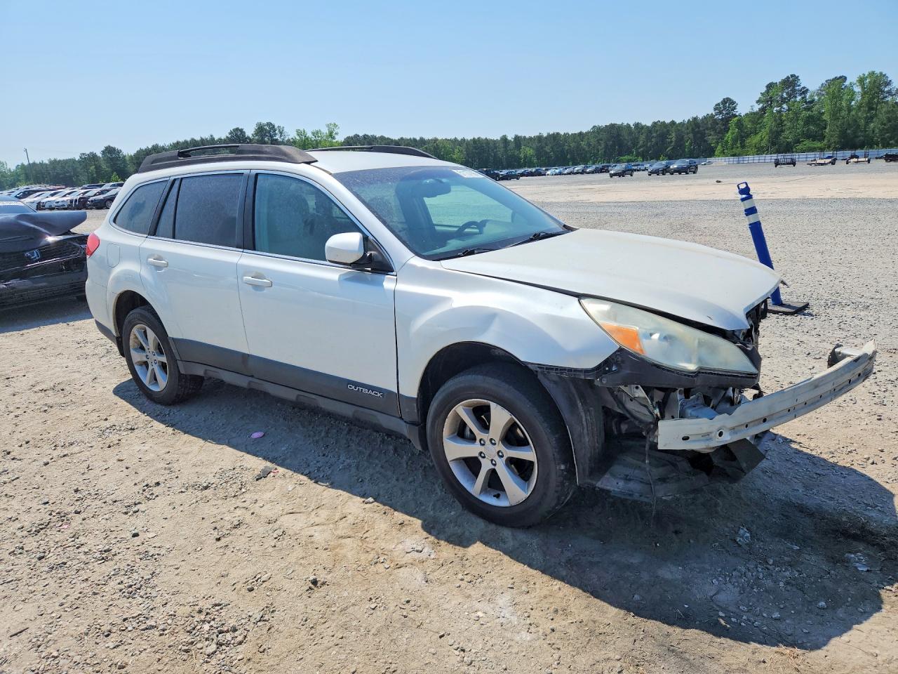 2013 SUBARU OUTBACK