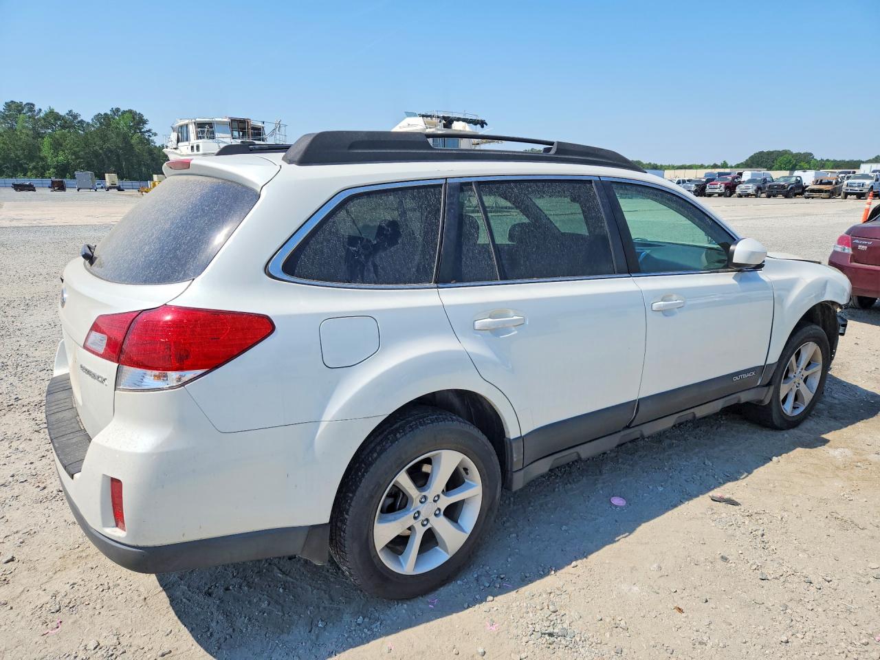 2013 SUBARU OUTBACK