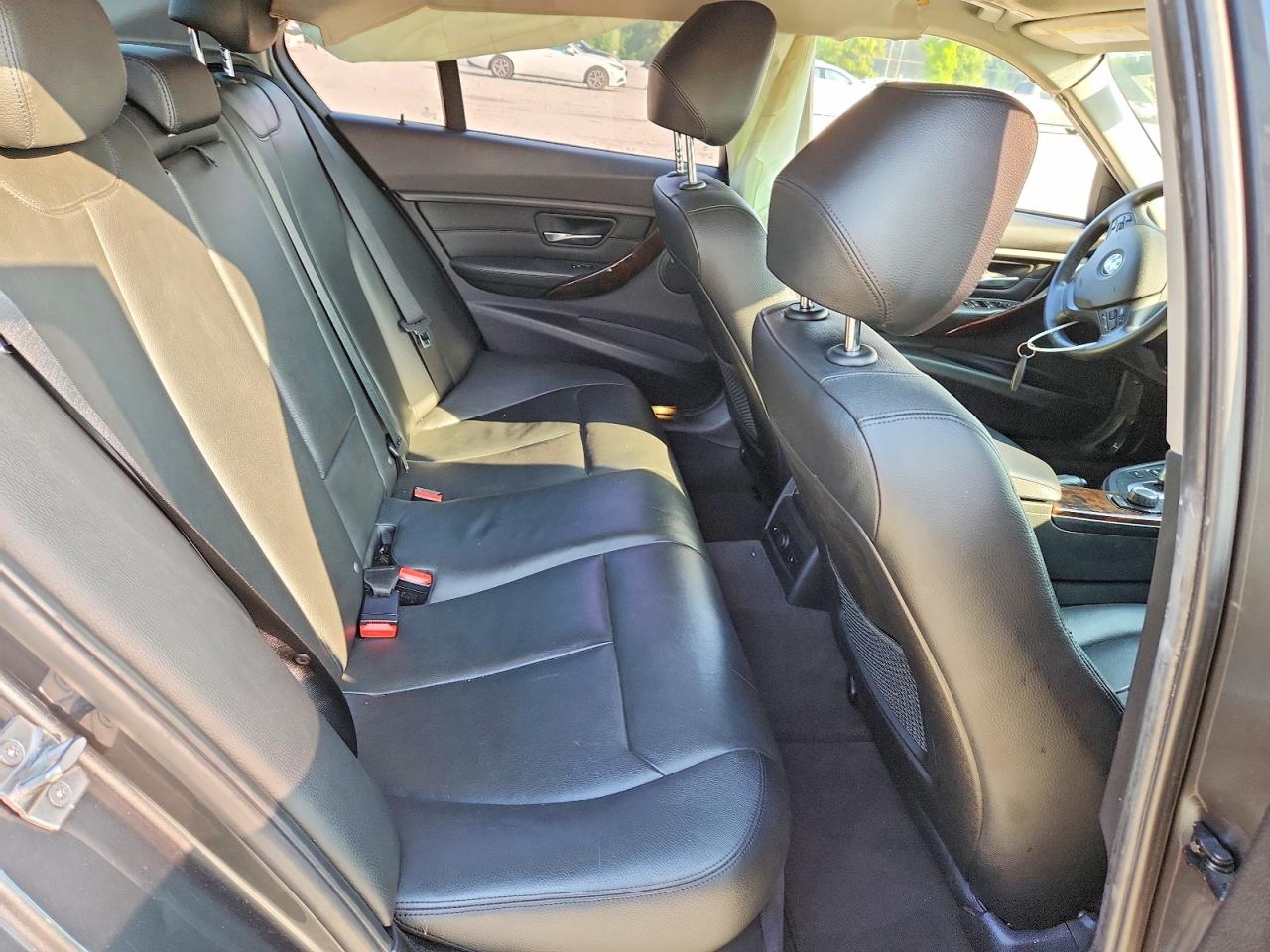 2016 BMW 3 SERIES