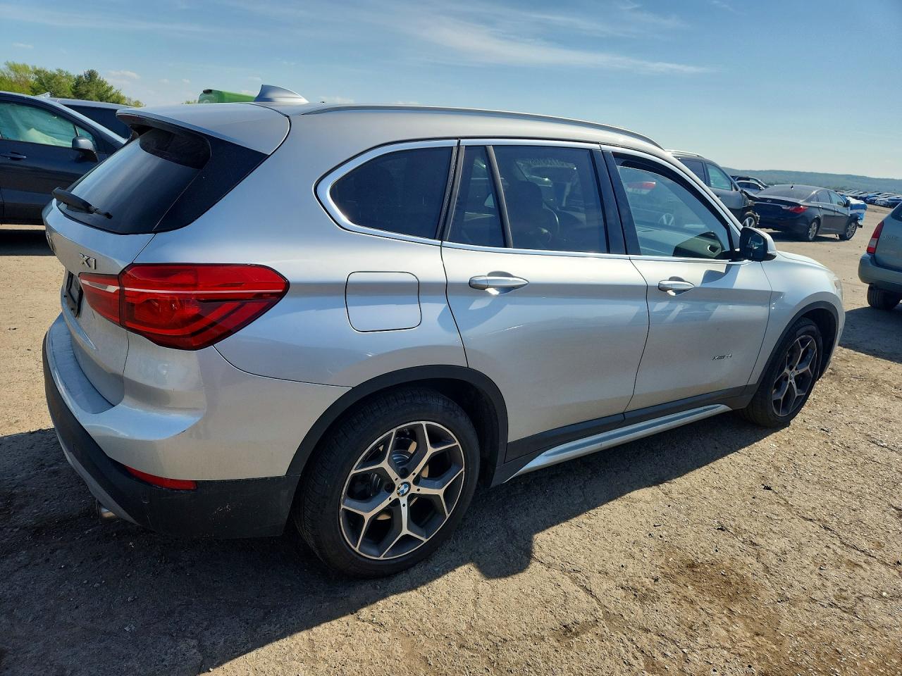 2017 BMW X1