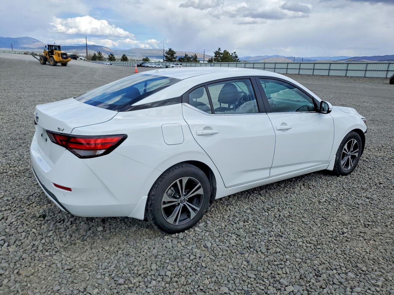 2022 NISSAN SENTRA