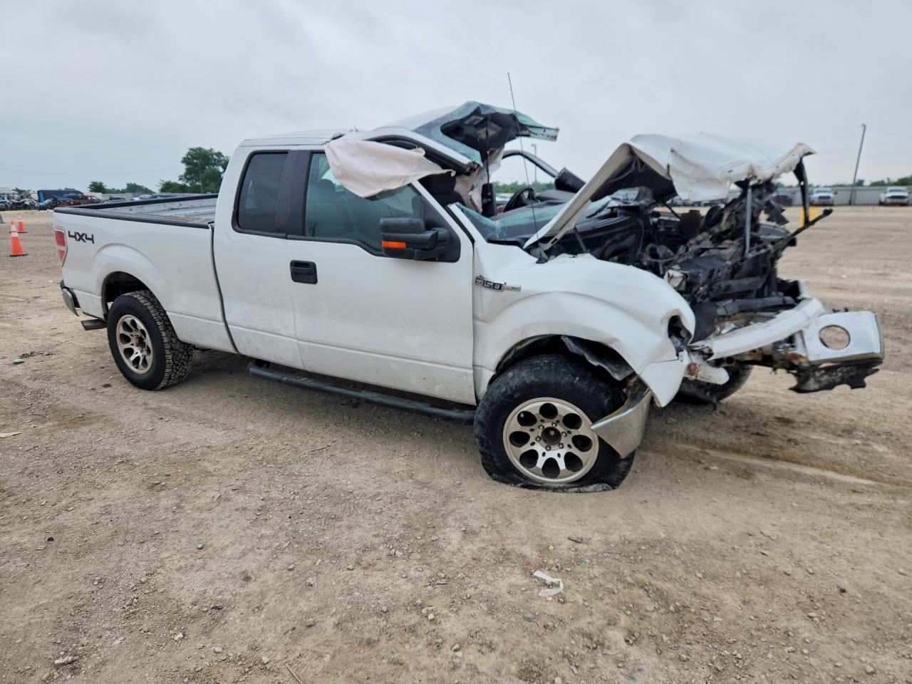 2012 FORD F150