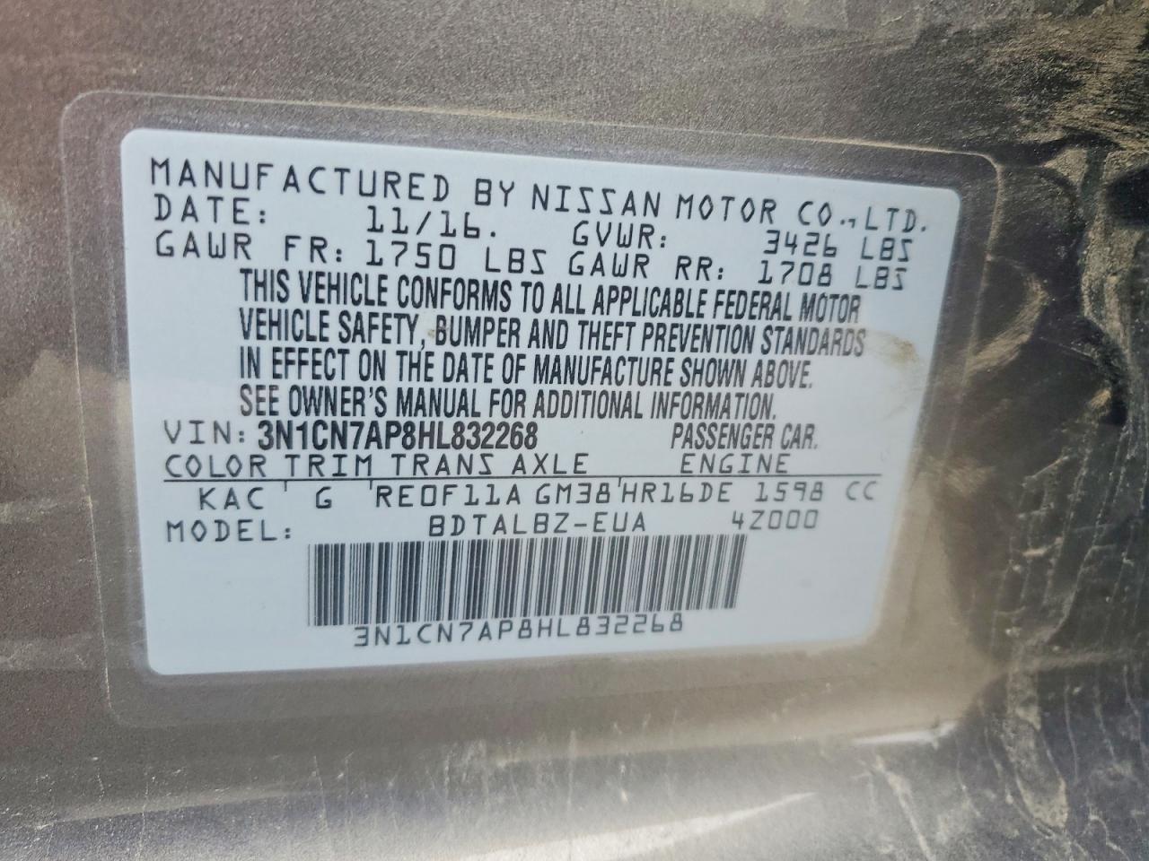 2017 NISSAN VERSA