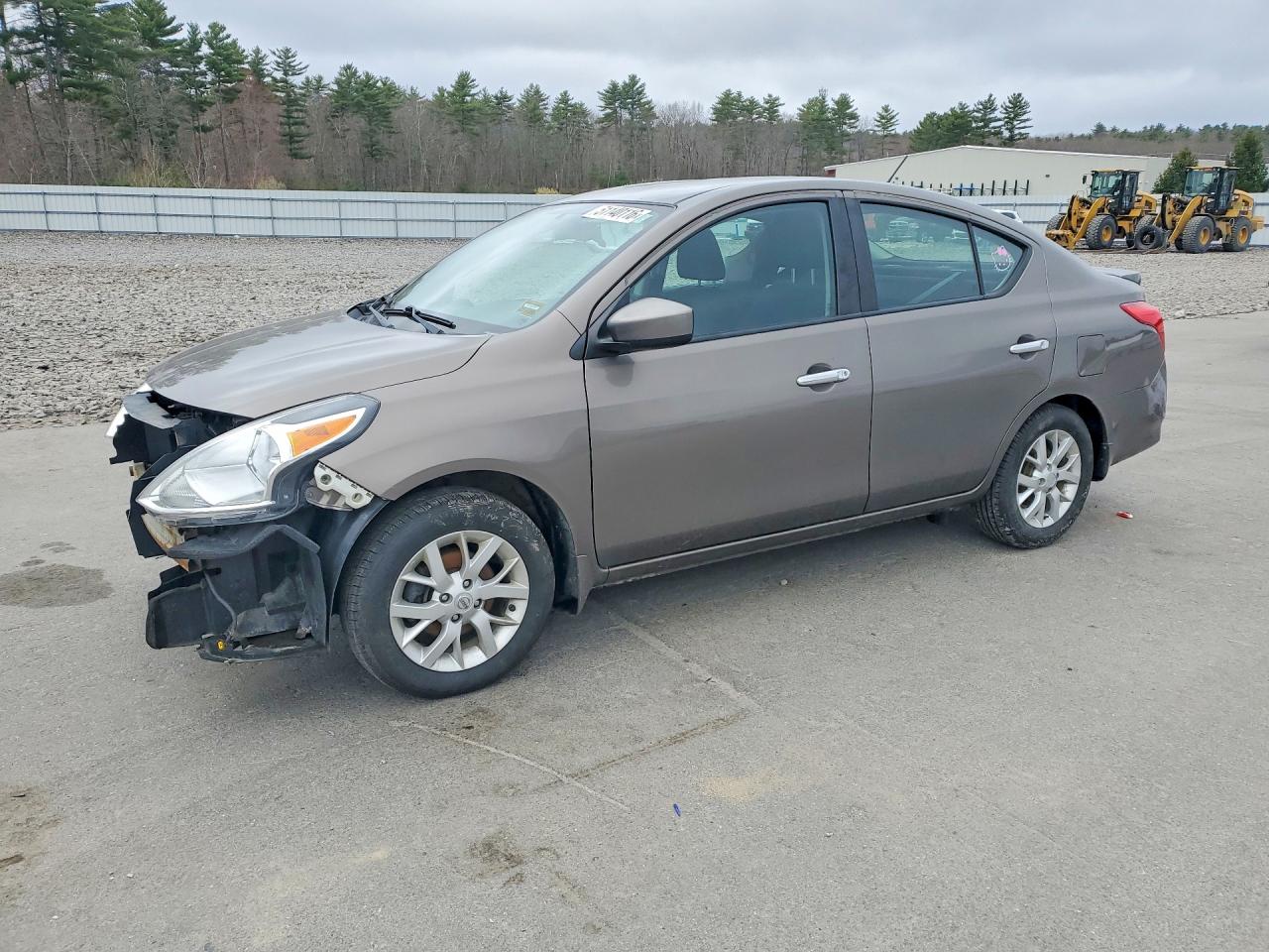 2017 NISSAN VERSA