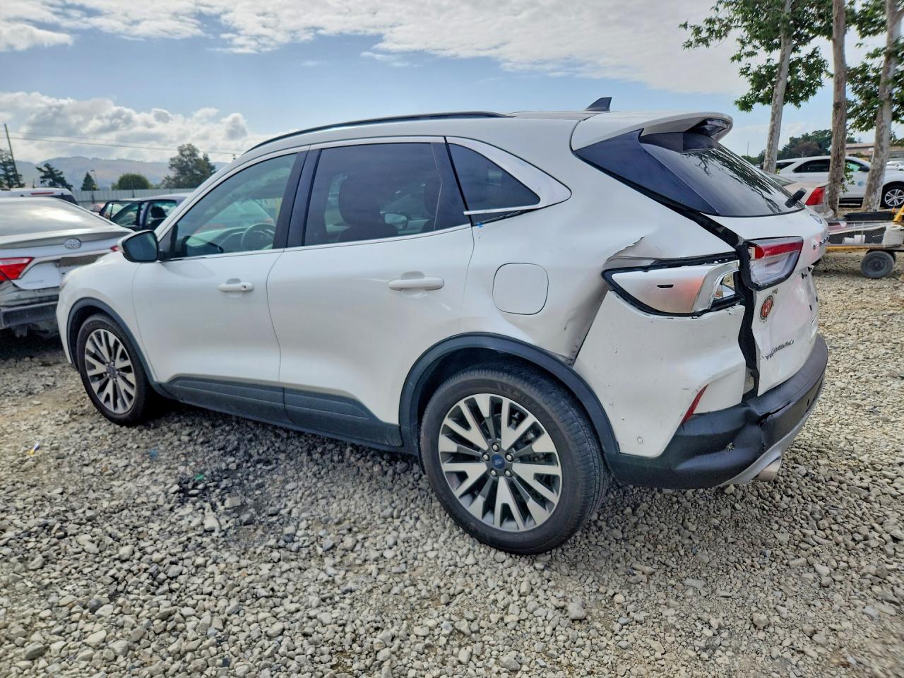 2020 FORD ESCAPE