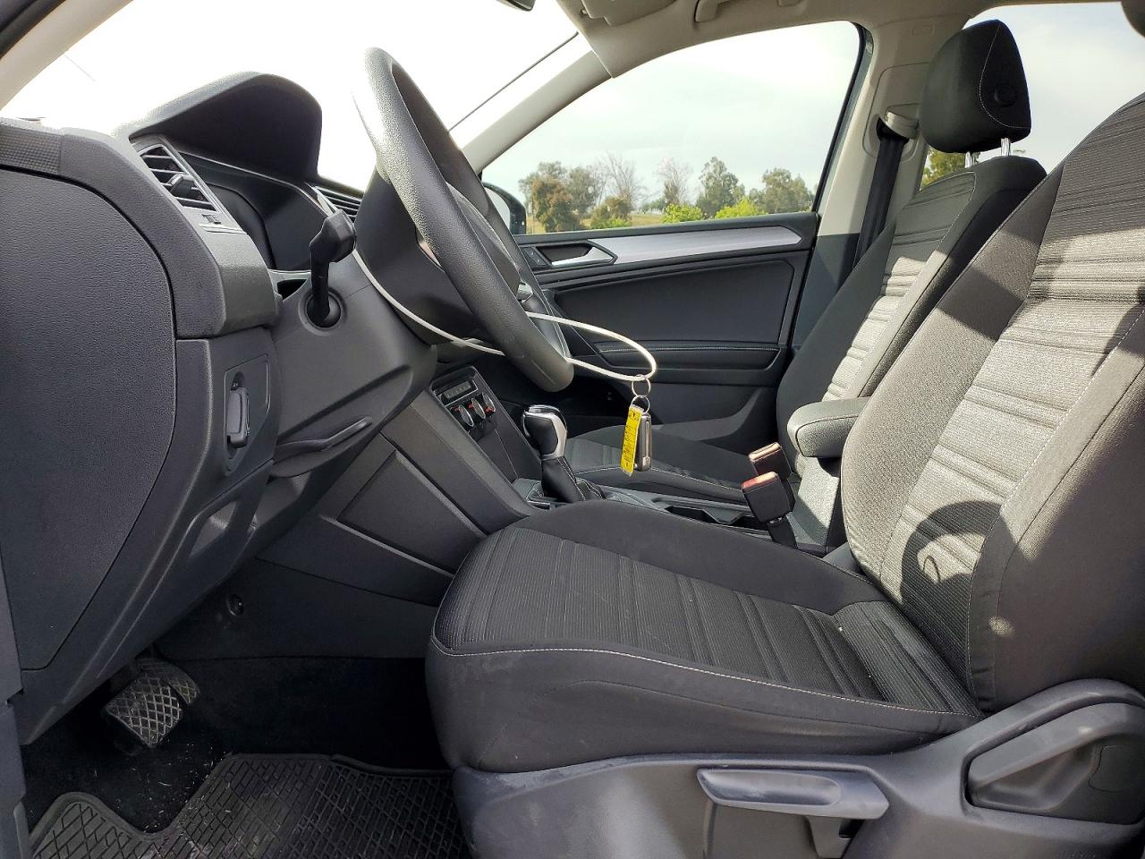 2023 VOLKSWAGEN TIGUAN