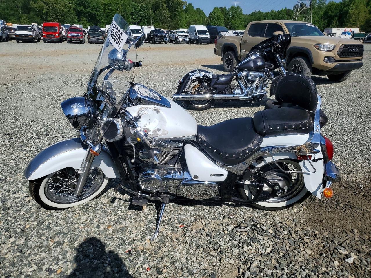2013 SUZUKI CYC VL/VLR