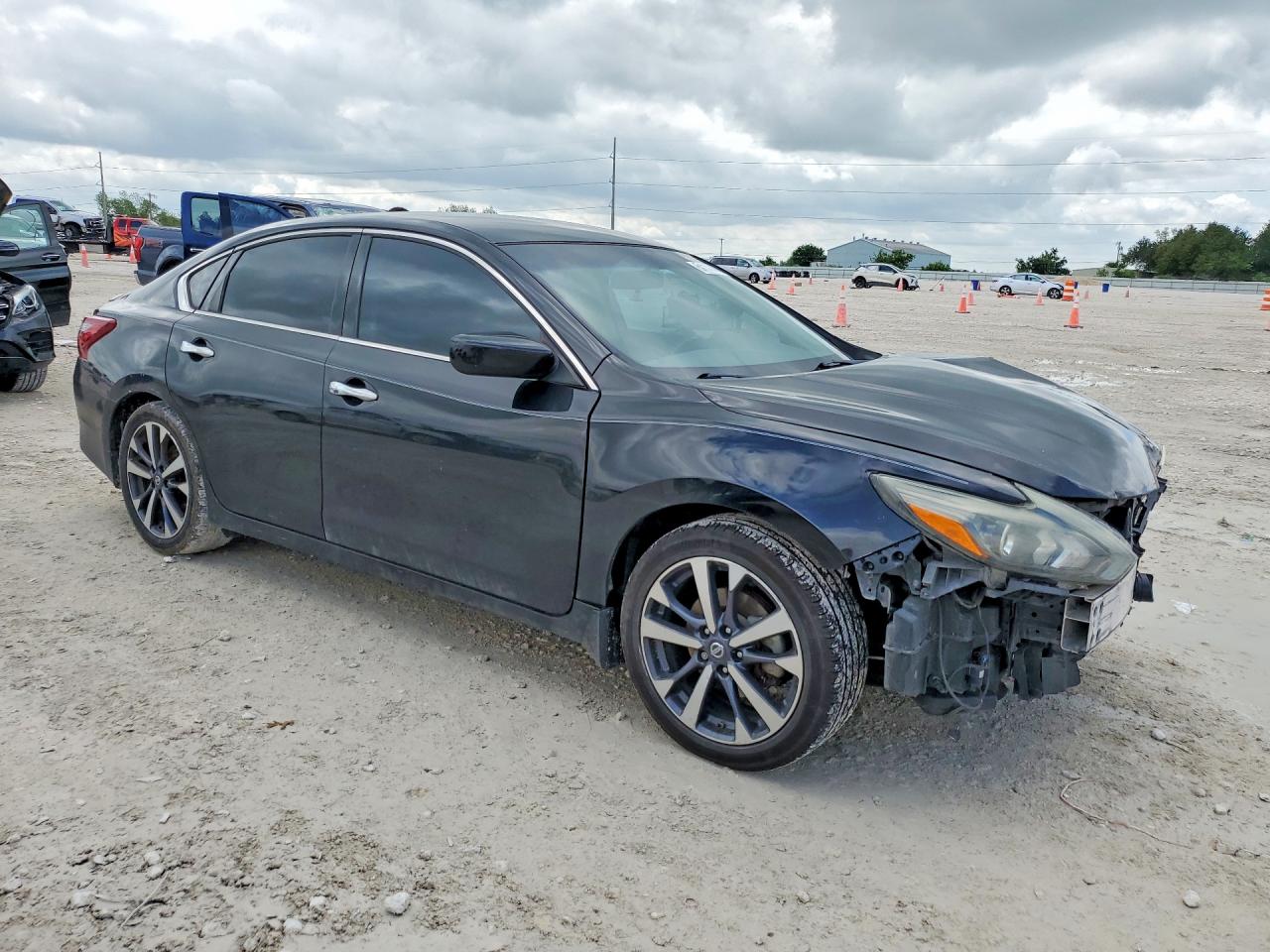 2017 NISSAN ALTIMA