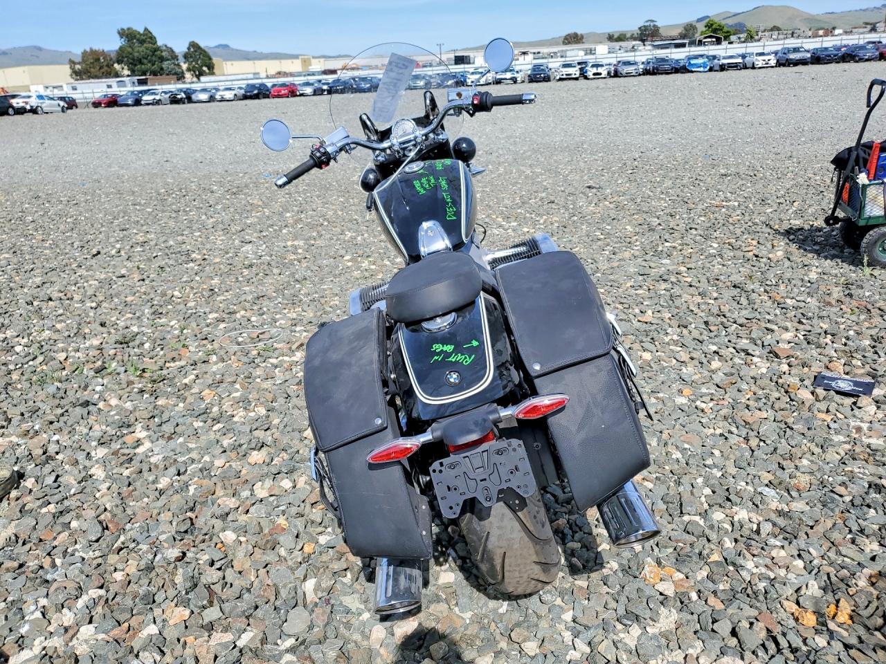 2021 BMW R