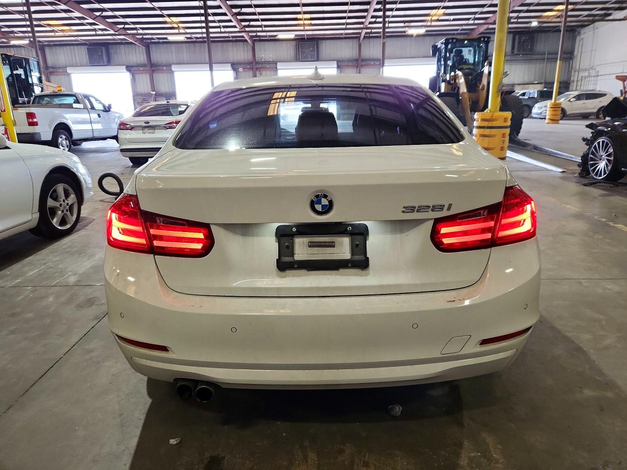 2014 BMW 3 SERIES