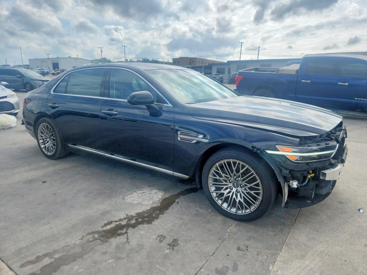 2021 GENESIS G90