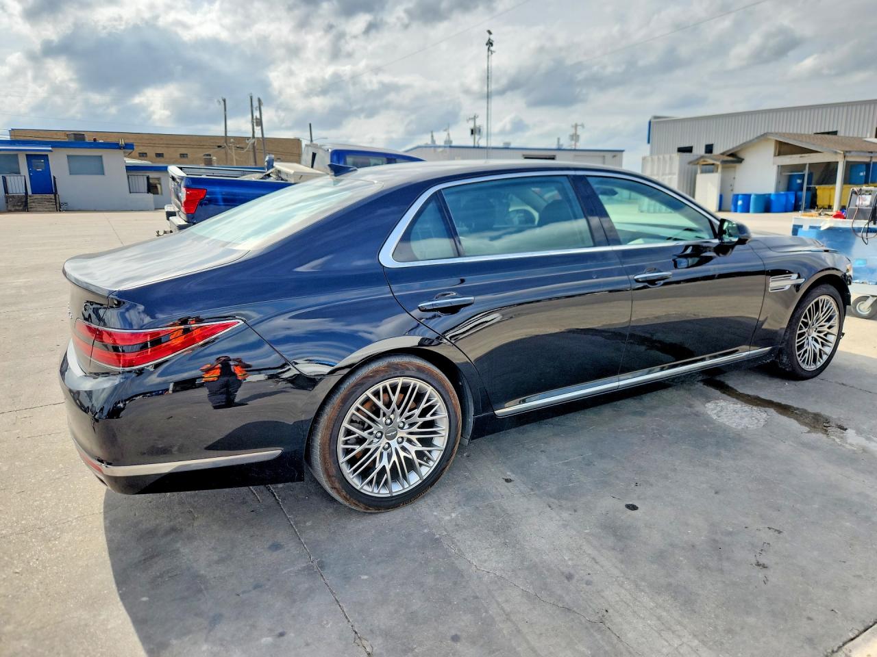 2021 GENESIS G90
