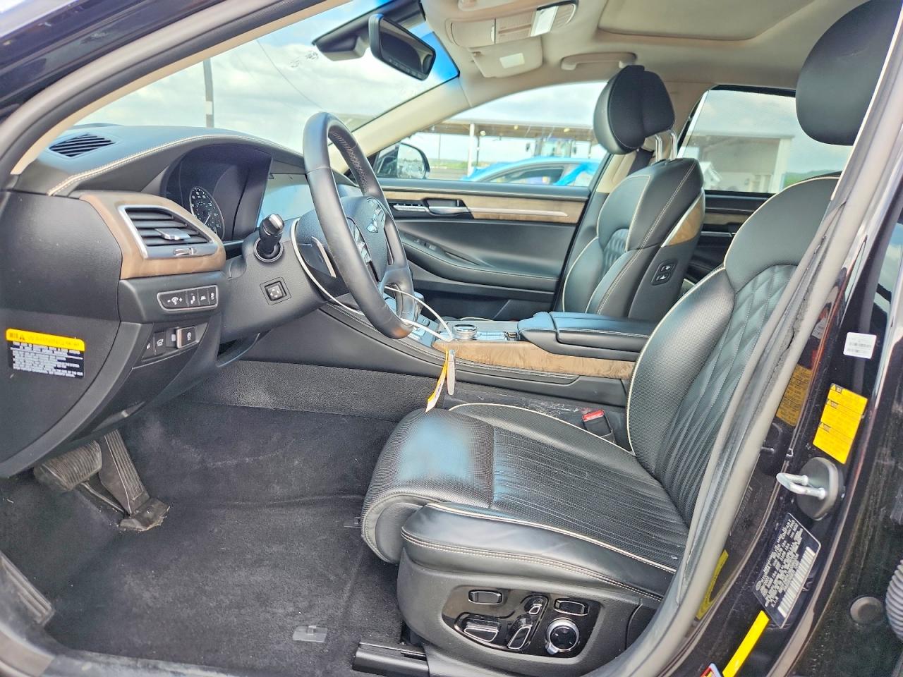 2021 GENESIS G90