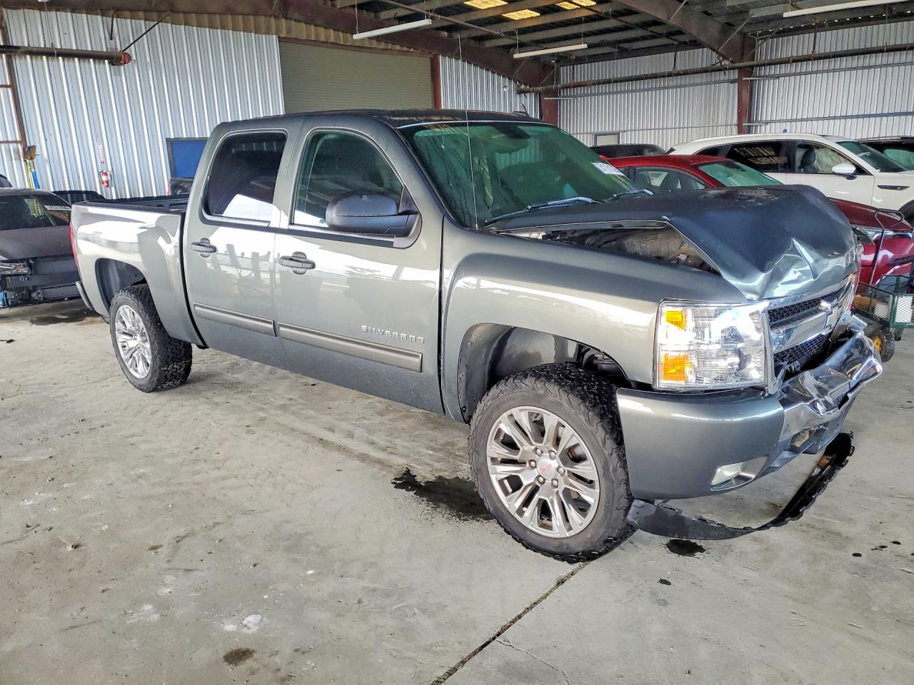 2011 CHEVROLET SILVERADO