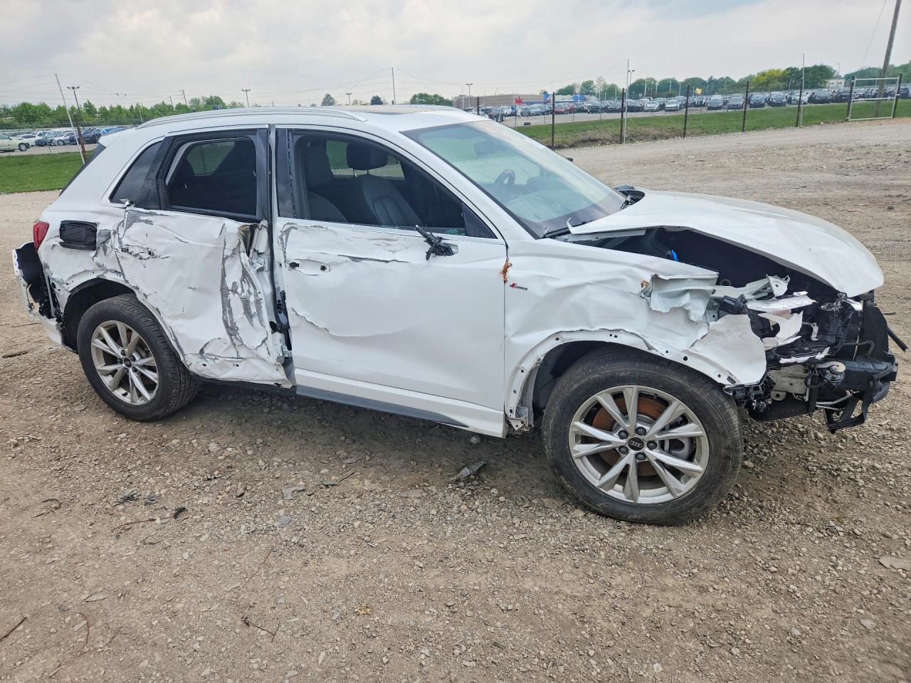 2025 AUDI Q3