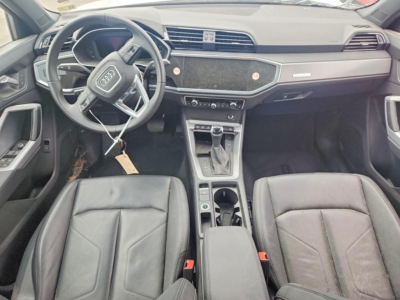 2025 AUDI Q3