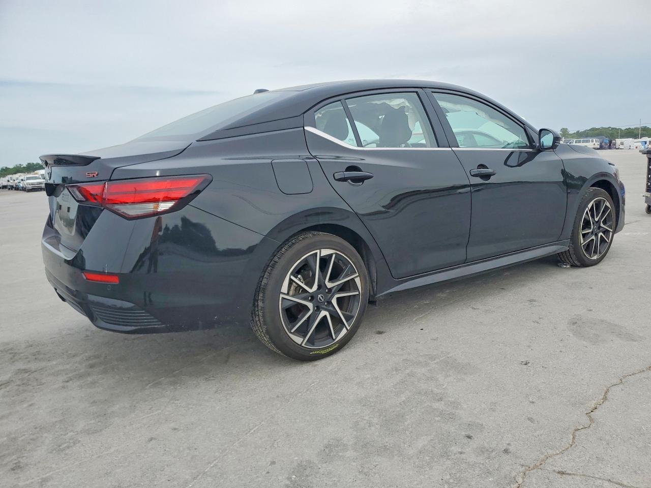 2025 NISSAN SENTRA