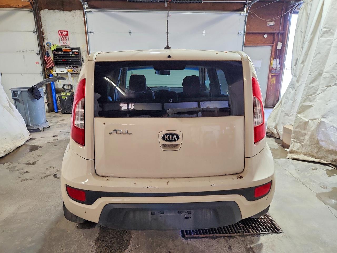 2013 KIA SOUL BASE