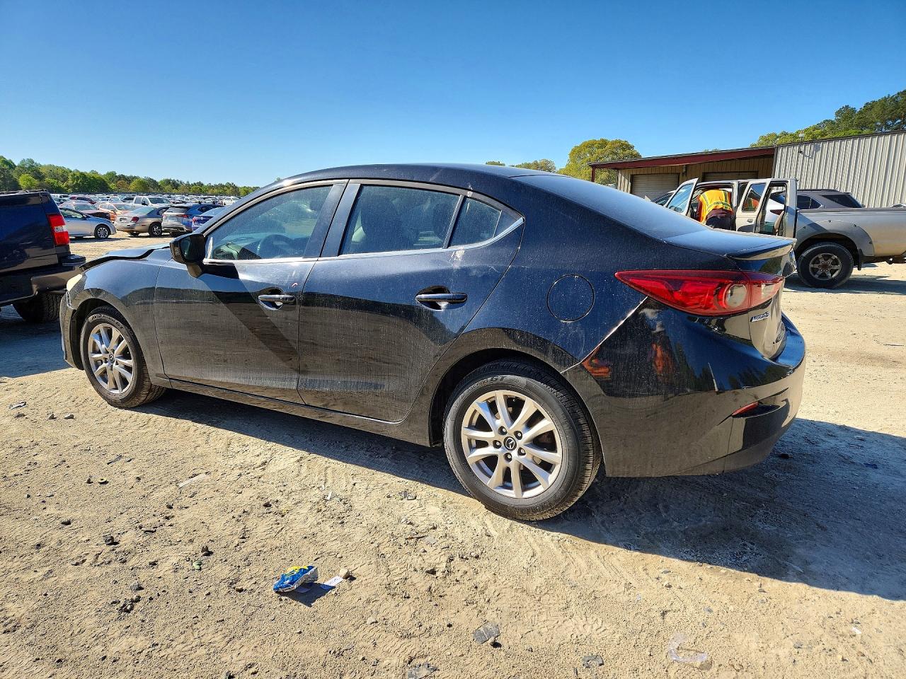 2015 MAZDA 3
