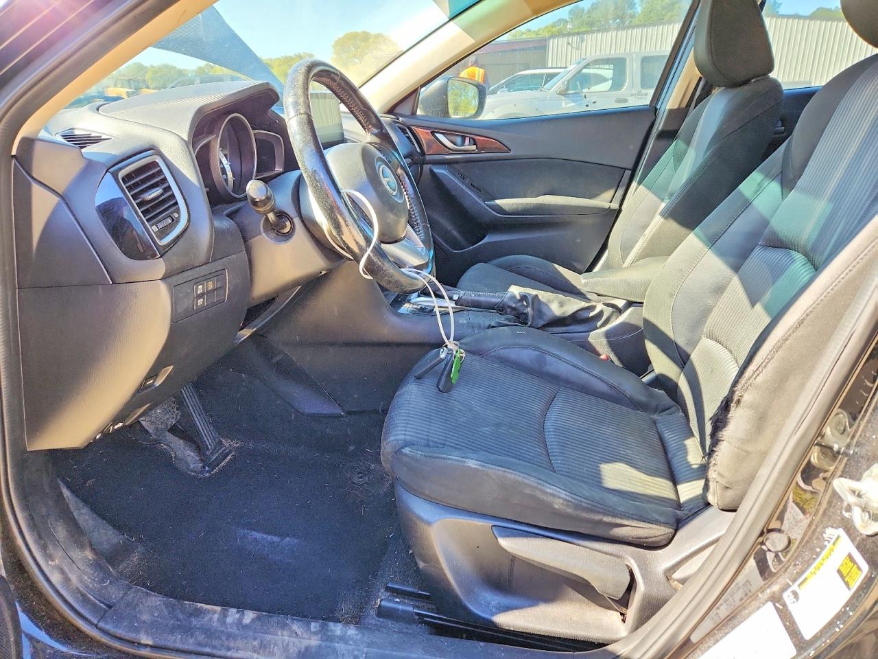 2015 MAZDA 3