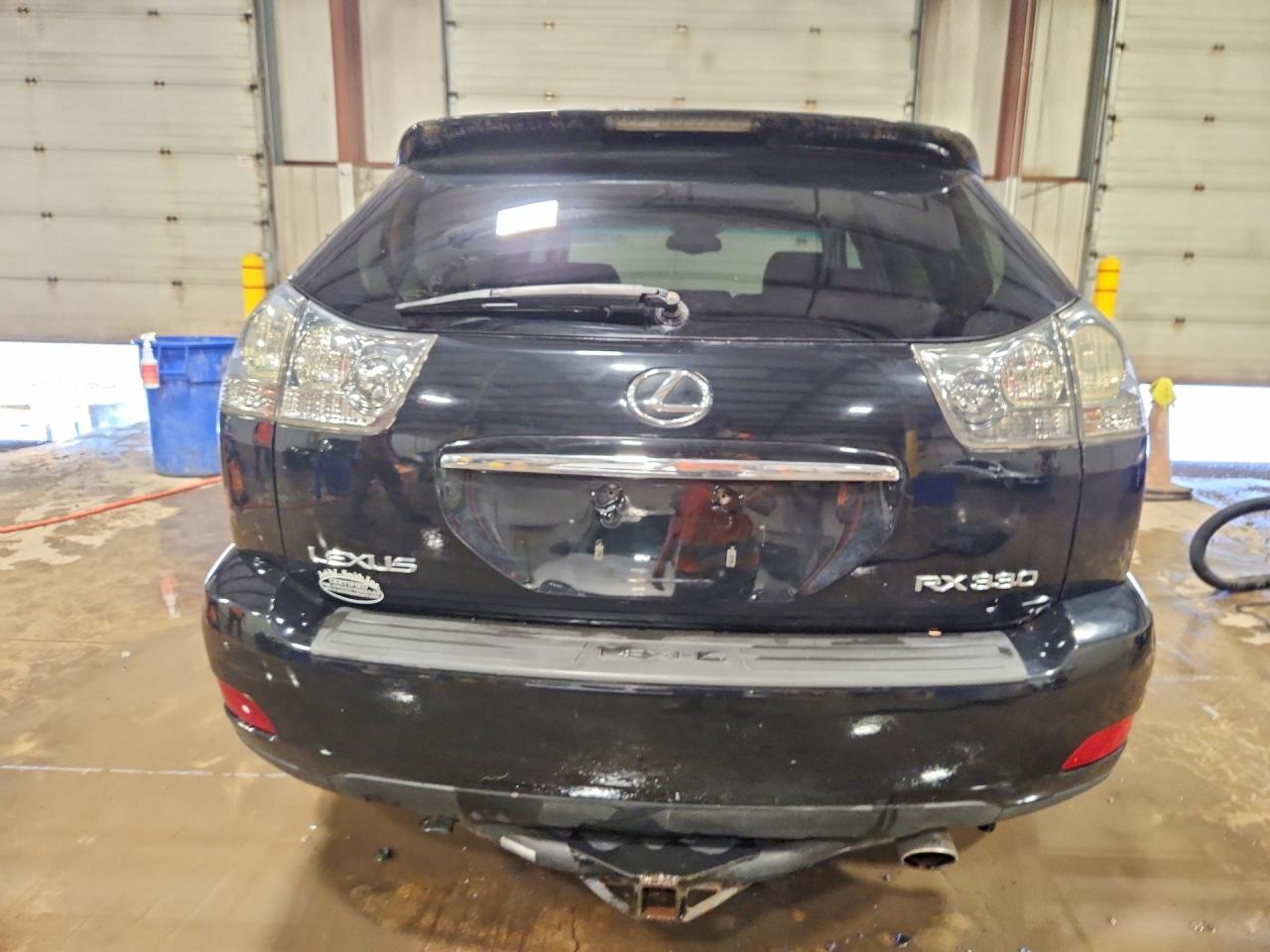2005 LEXUS RX330