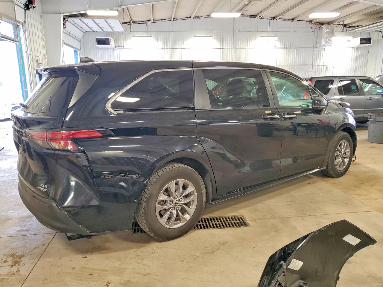 2022 TOYOTA SIENNA