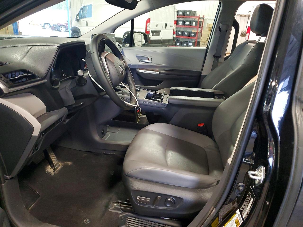 2022 TOYOTA SIENNA