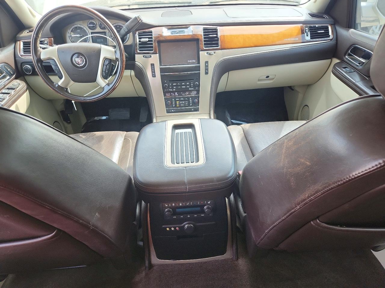 2013 CADILLAC ESCALADE