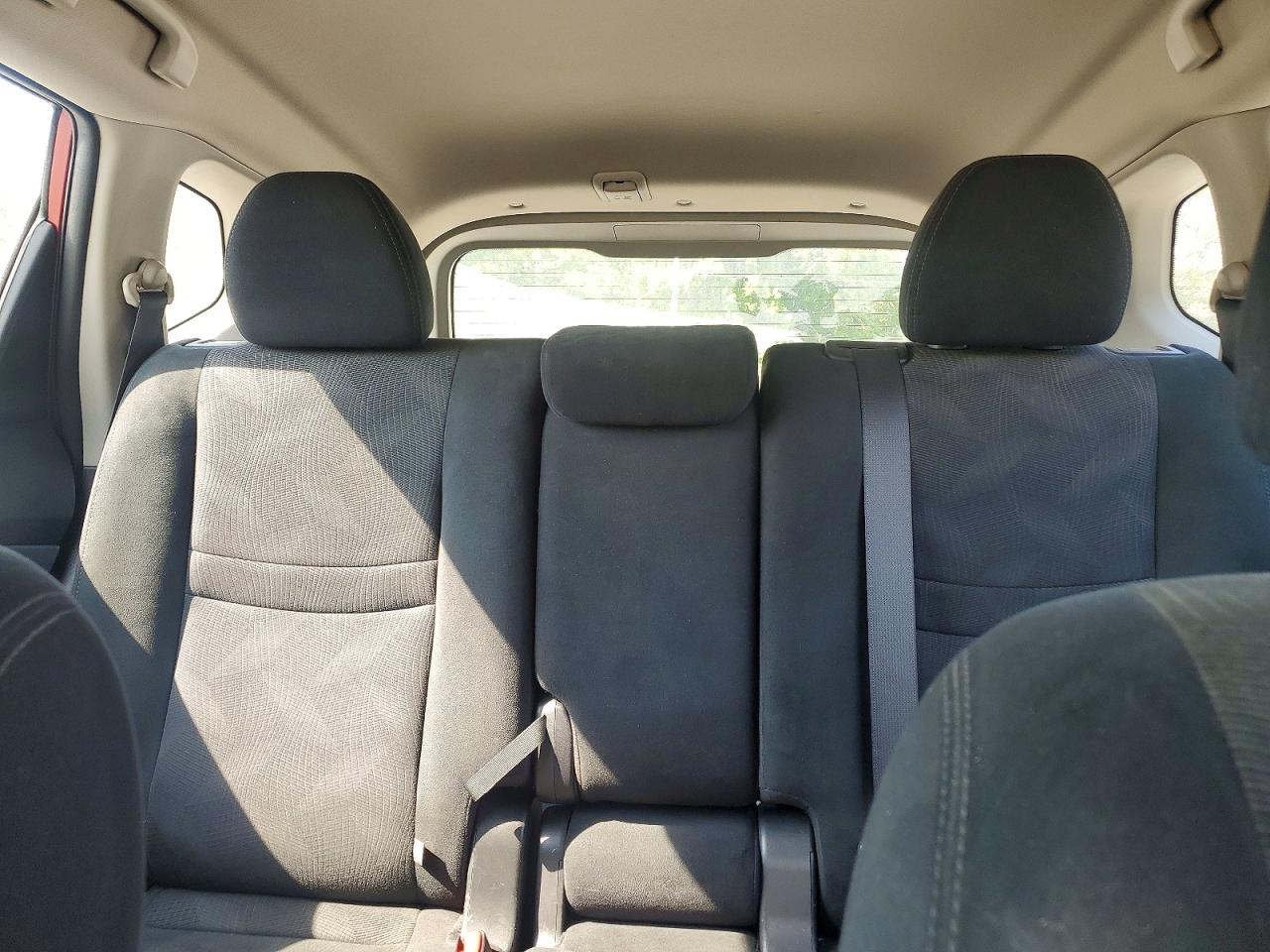 2016 NISSAN ROGUE