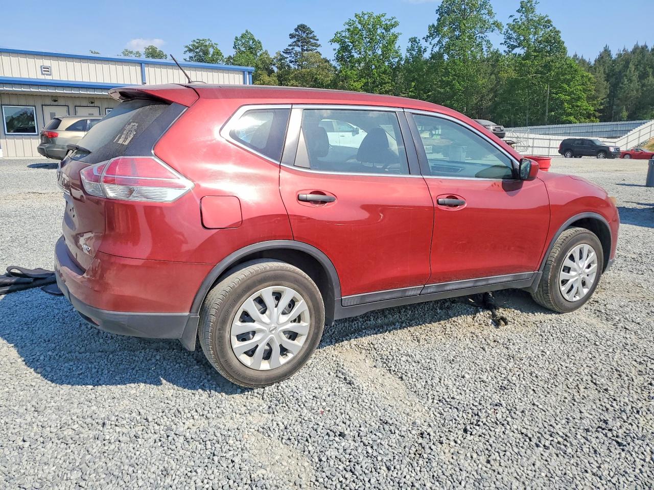 2016 NISSAN ROGUE